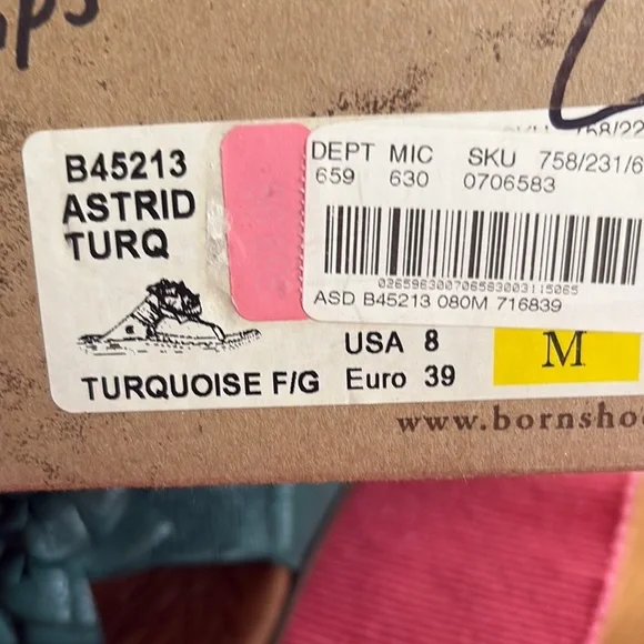 Born Green and Brown Floral Sandals size 8/39 - Picture 7 of 7